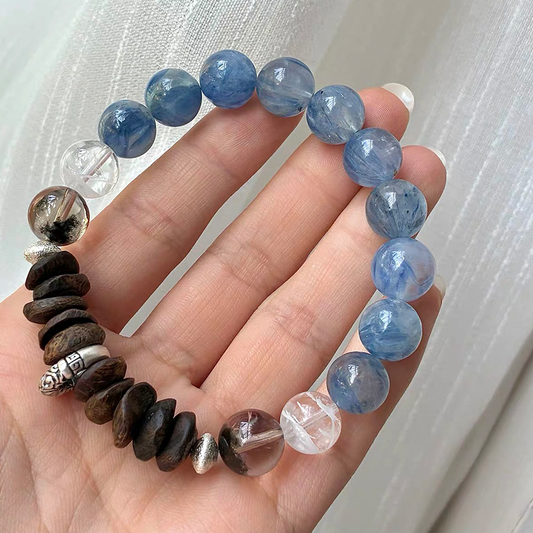 Ocean Stillness Aquamarine & Agarwood Bracelet