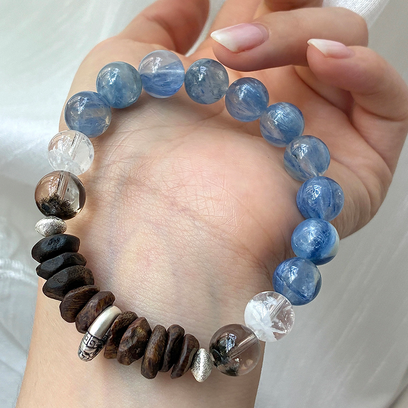 Ocean Stillness Aquamarine & Agarwood Bracelet